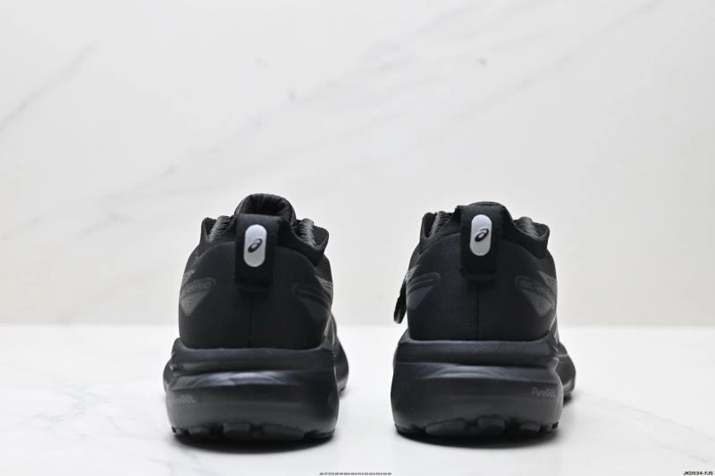 UrbanStyle Asics Shoes 2626