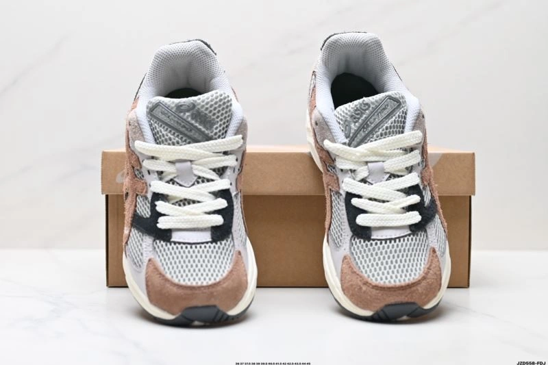 TravelReady Asics Shoes 2628