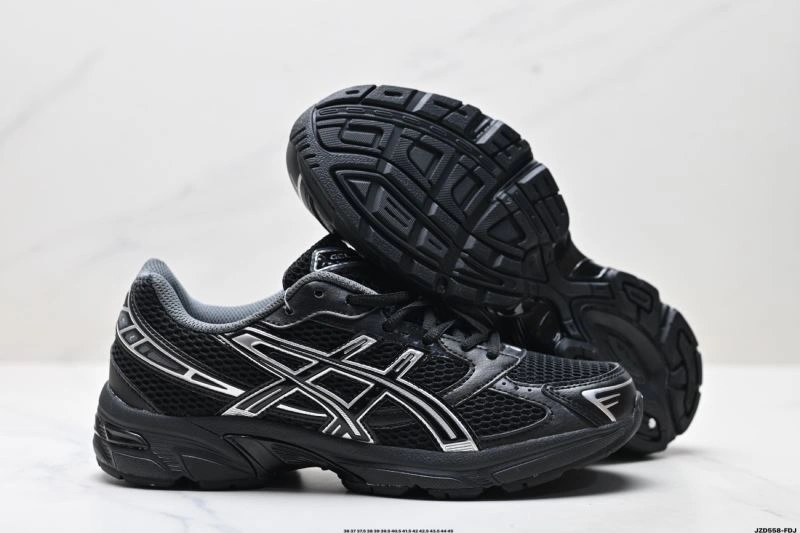 Flexible Asics Shoes 2623