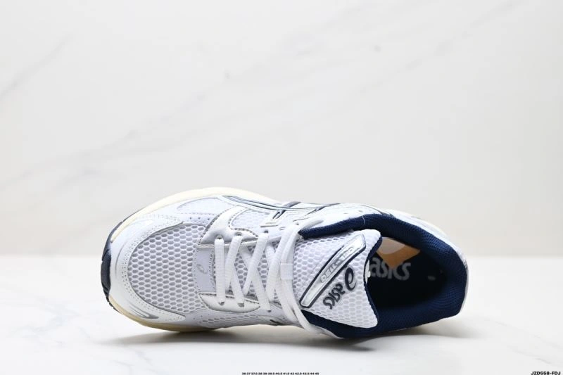 Minimalist Asics Shoes 2621
