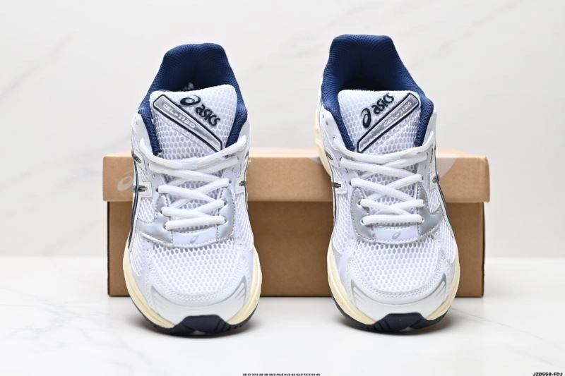 Minimalist Asics Shoes 2621