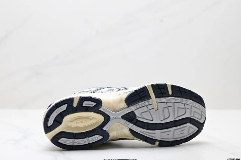Minimalist Asics Shoes 2621