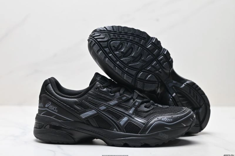Lightweight Asics Shoes 2603