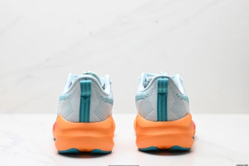 Asics Shoes Refined 2604
