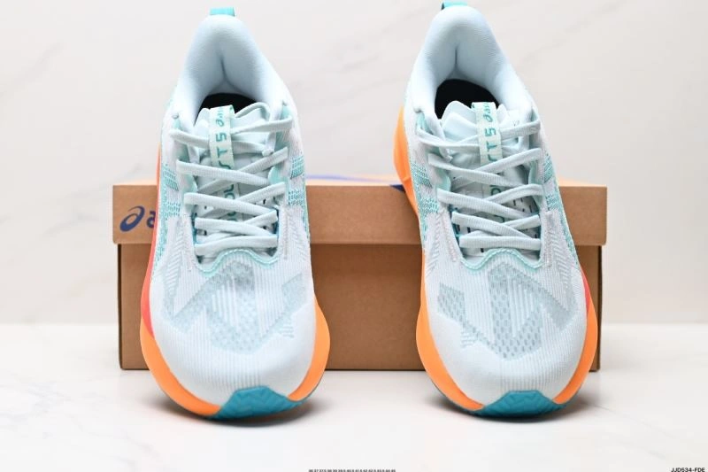 Asics Shoes Refined 2604