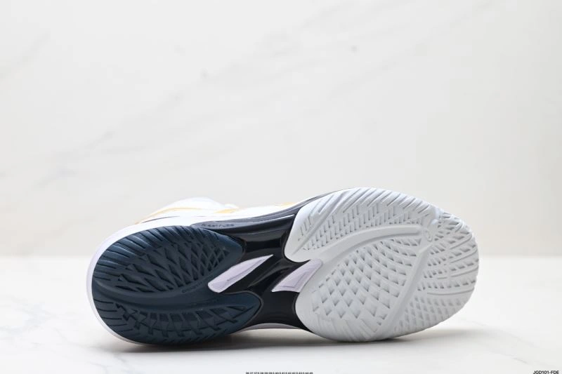 MultiPurpose Asics Shoes 2594