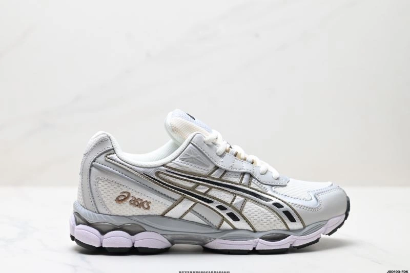 Asics Shoes WaterResistant 2592