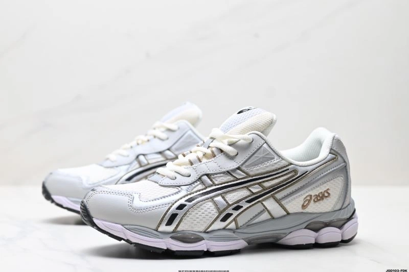 Asics Shoes WaterResistant 2592