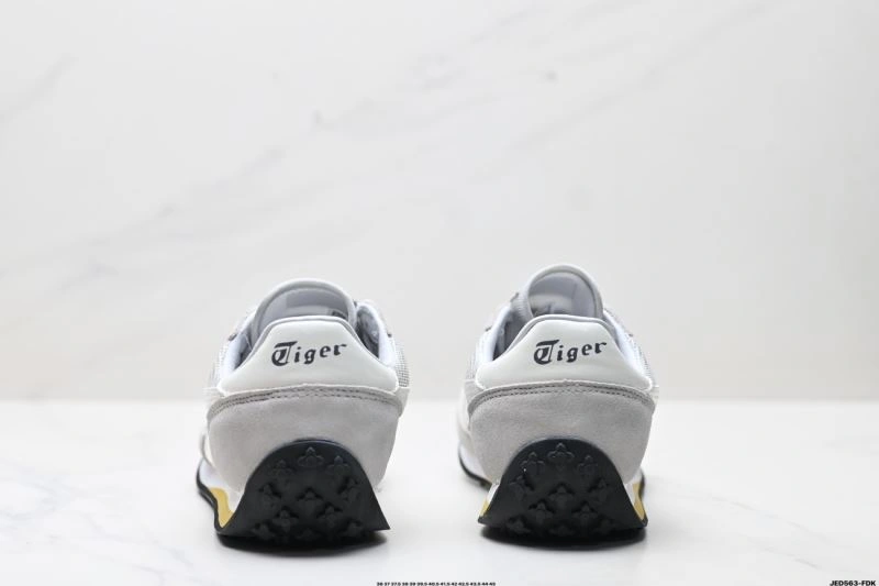 QuickDry Asics Shoes 2584
