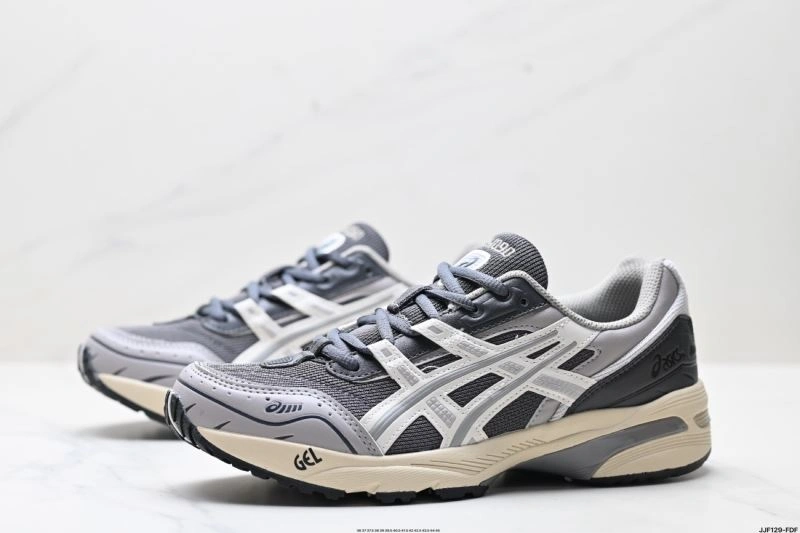 Asics Shoes MultiPurpose 2581