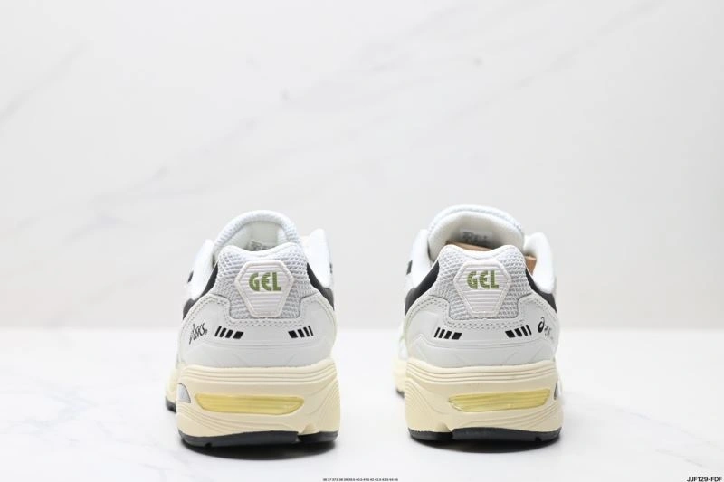 HighPerformance Asics Shoes 2576