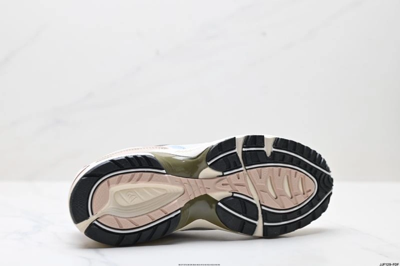 Sophisticated Asics Shoes 2563