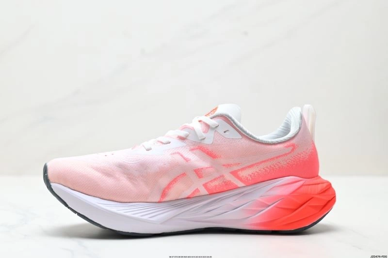 Asics Shoes WellDesigned 2571