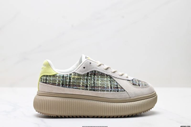 Asics Shoes Chic 2633