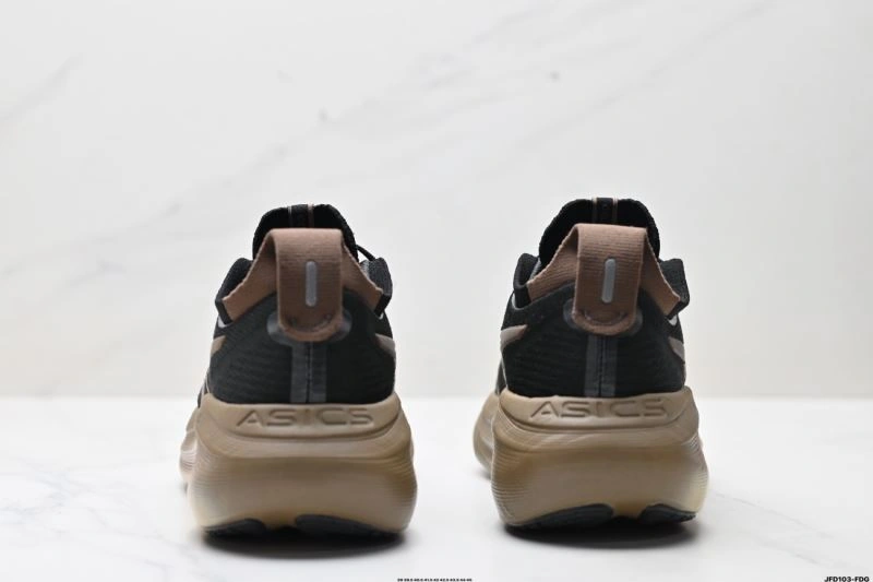 TechFriendly Asics Shoes 2574