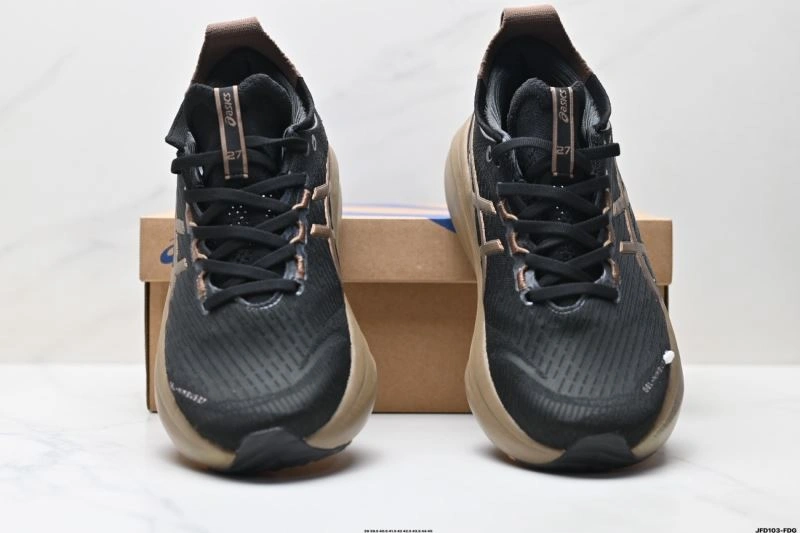TechFriendly Asics Shoes 2574