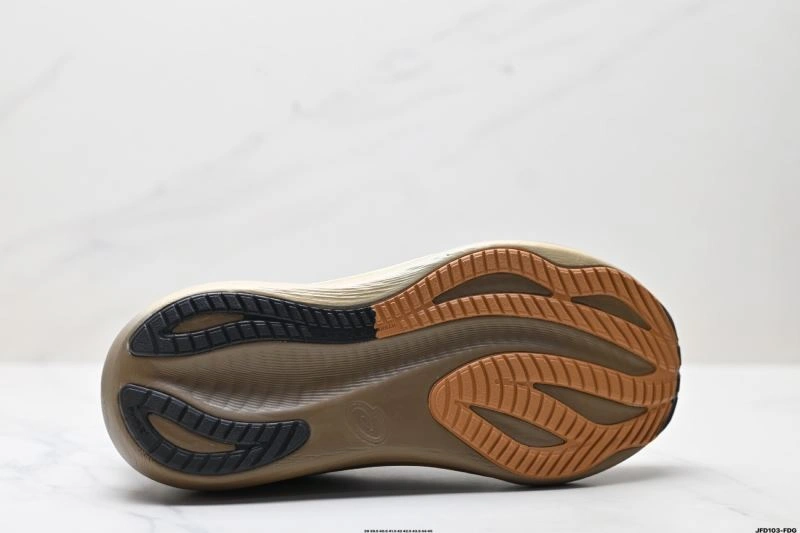 TechFriendly Asics Shoes 2574