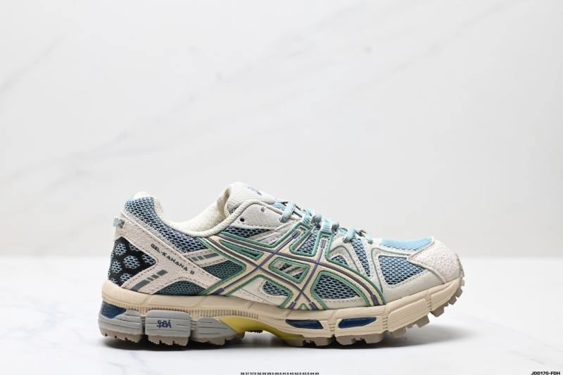 Contemporary Asics Shoes 2556