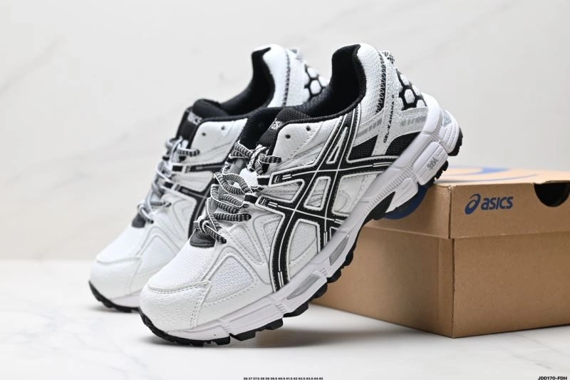 Flexible Asics Shoes 2569