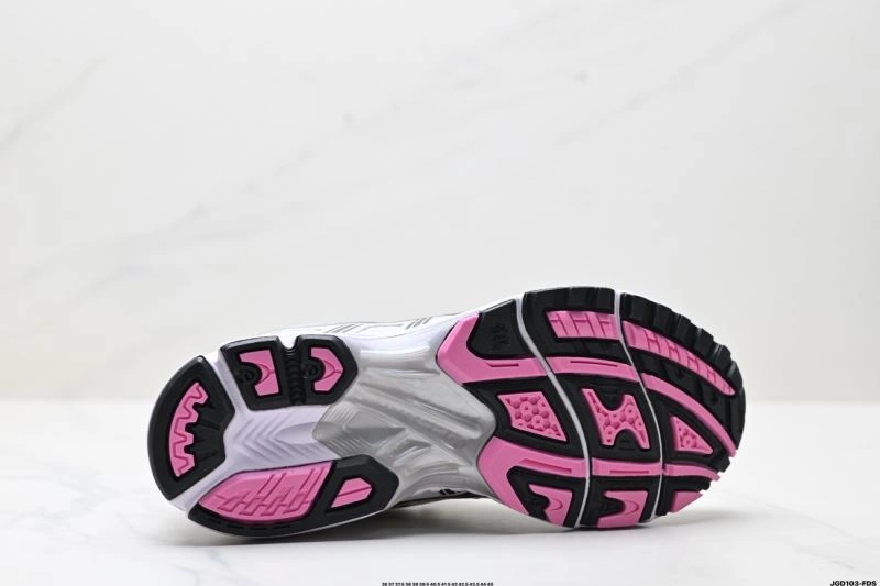 Asics Shoes Unique 2552