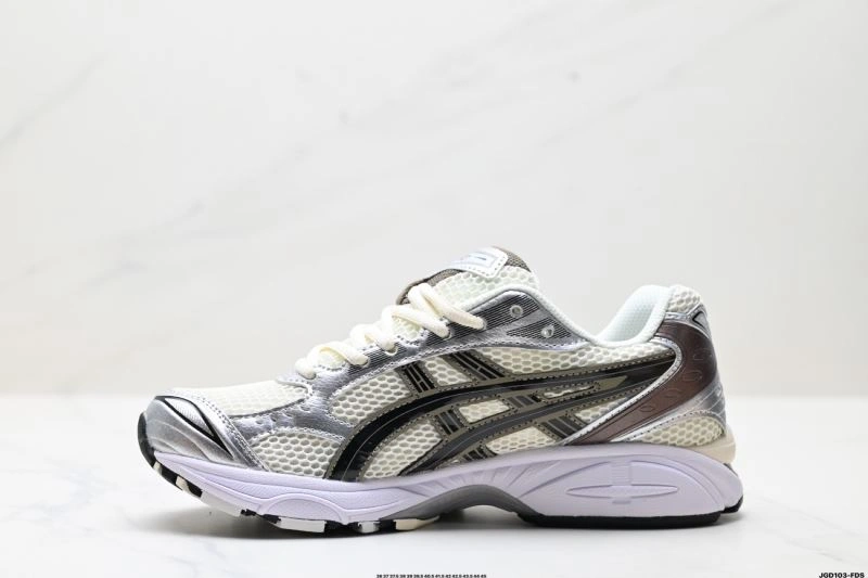 Cozy Asics Shoes 2549