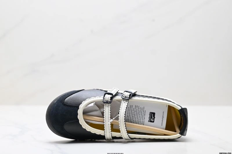 StreetReady Asics Shoes 2536