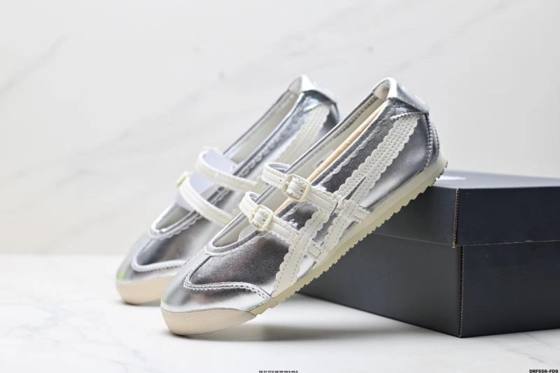 Compact Asics Shoes 2544