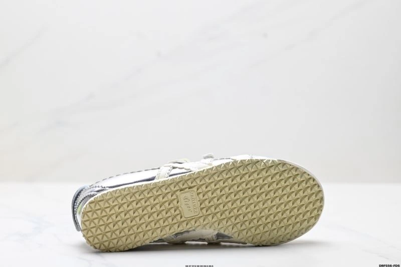Compact Asics Shoes 2544