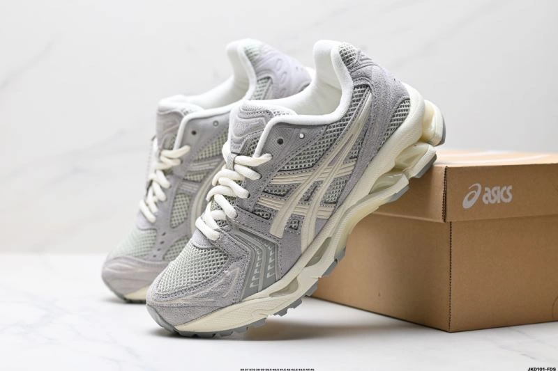 Asics Shoes WaterResistant 2538