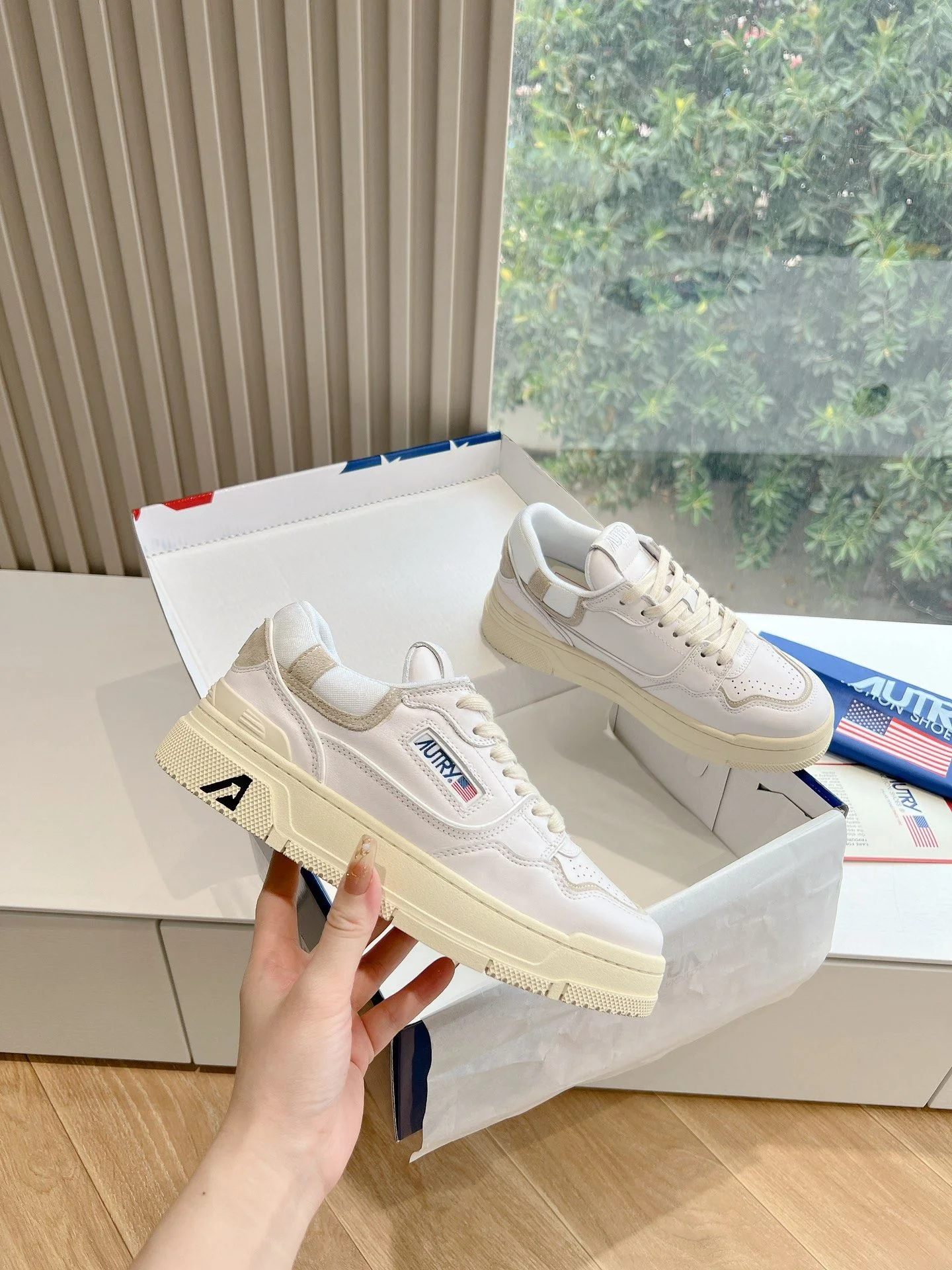 Autry Shoes FlexibleFit 8365
