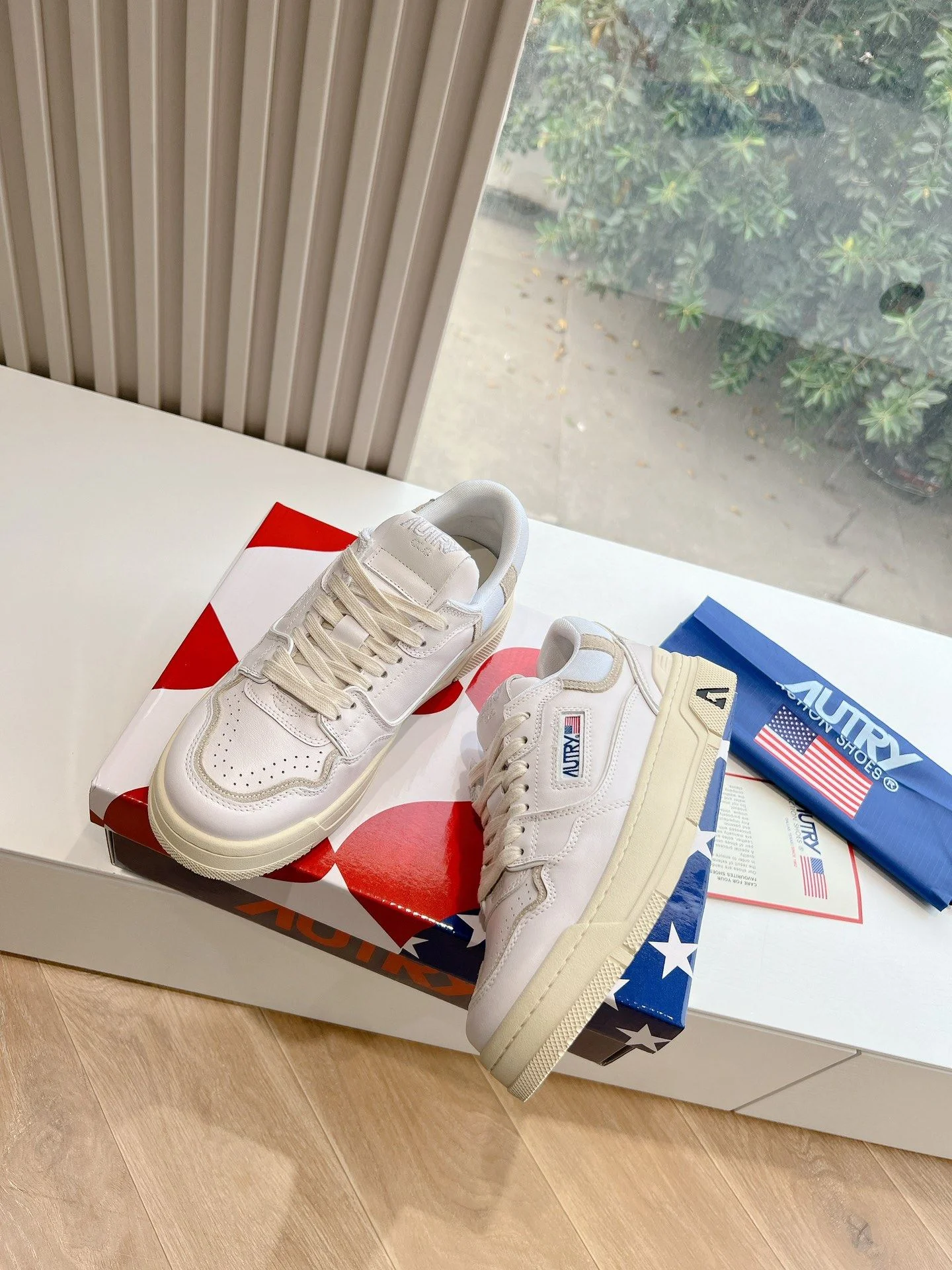 Autry Shoes FlexibleFit 8365