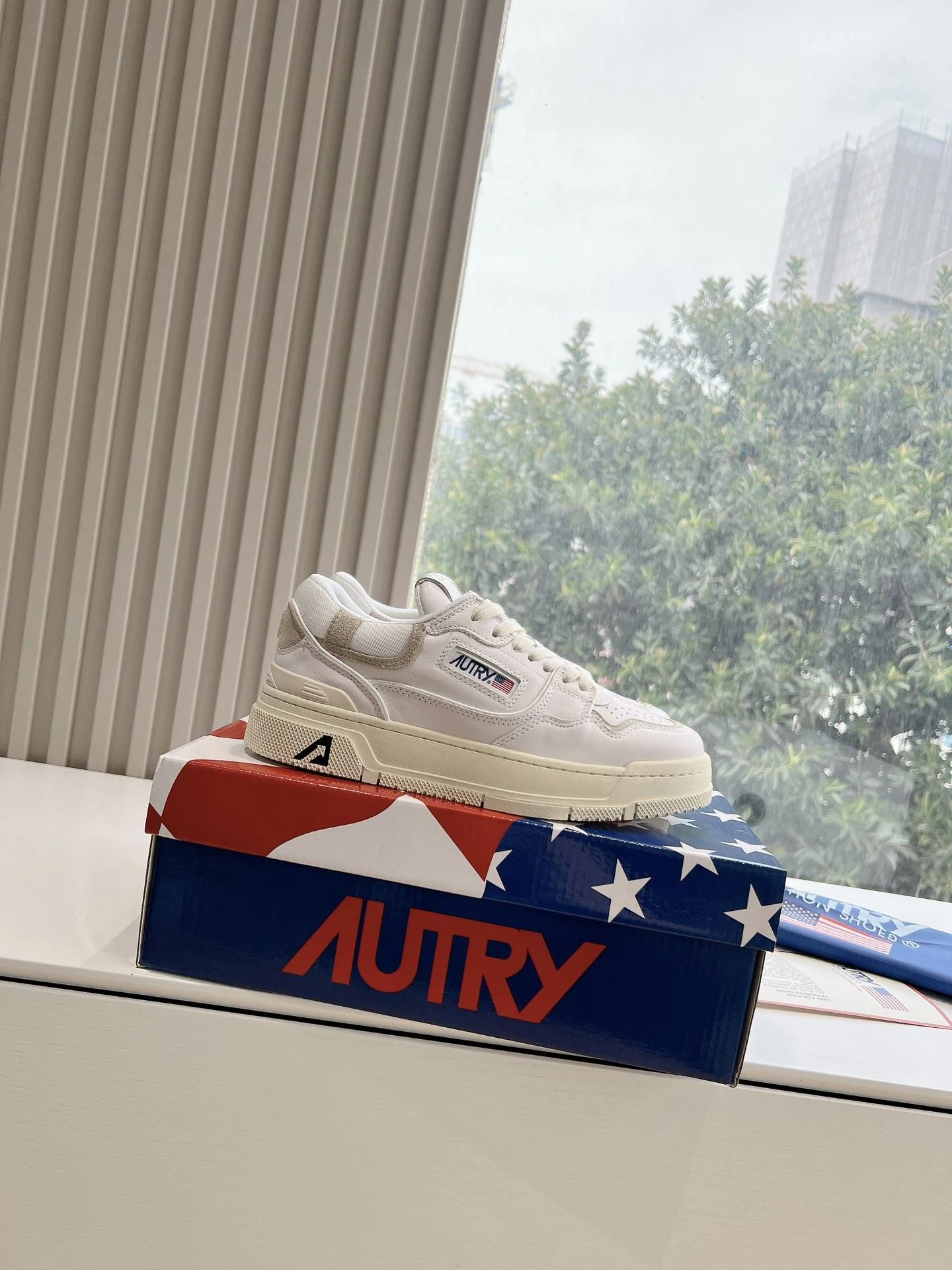 Autry Shoes FlexibleFit 8365