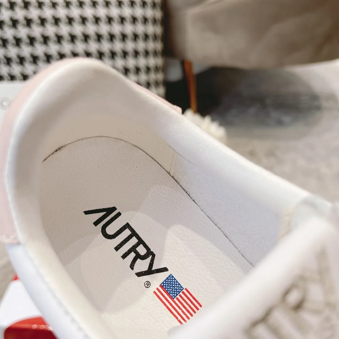 TechFriendly Autry Shoes 8390