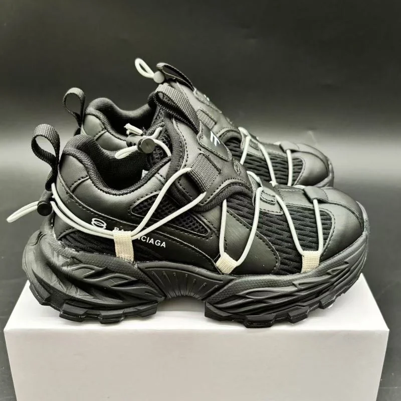 Trendsetting BALENCIAGA SHOES 29383