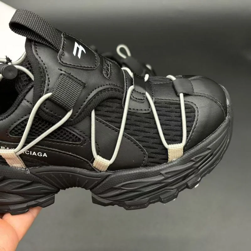 Trendsetting BALENCIAGA SHOES 29383