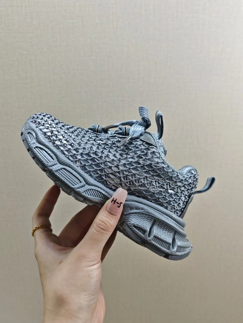 BALENCIAGA SHOES Stylish 28880