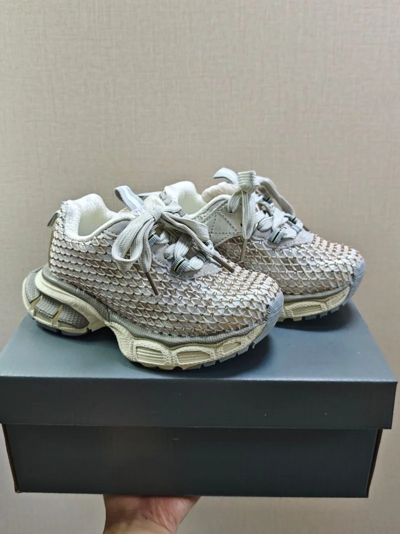 BALENCIAGA SHOES Attractive 28879