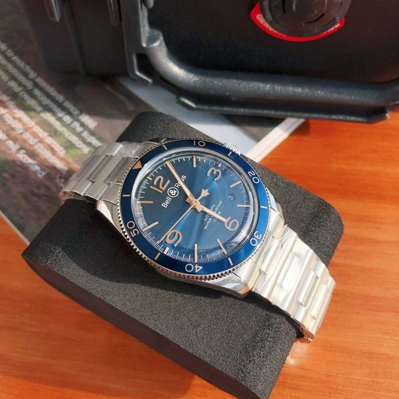 Modern BELL ROSS Watches 177132
