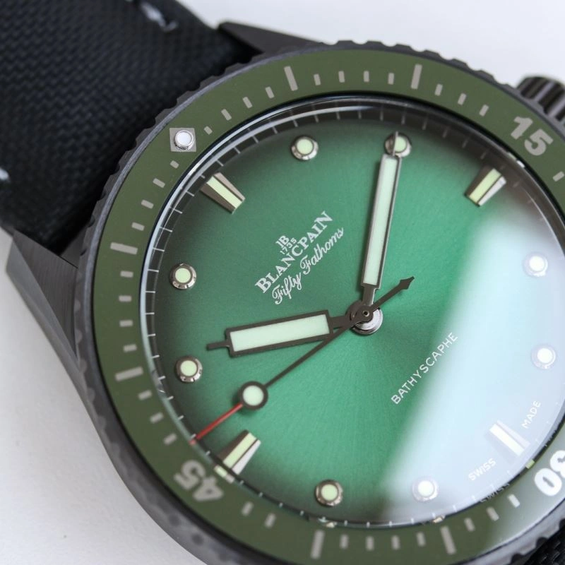 Bold BLANCPAIN Watches 177410