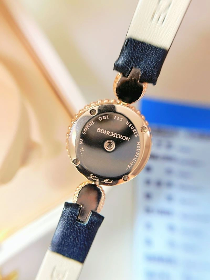 WellDesigned BOUCHERON Watches 177428