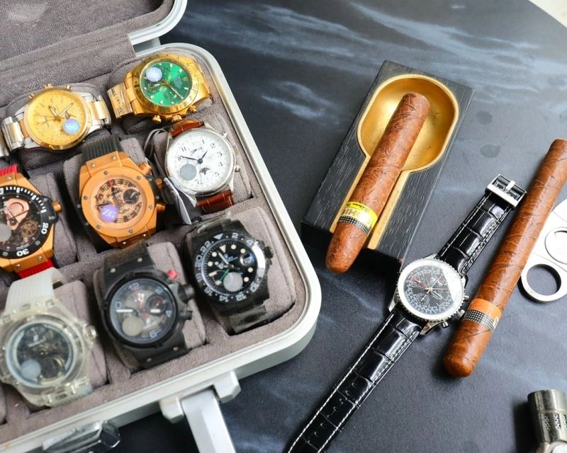 Bold BREITLING Watches 177991