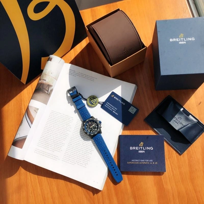 Vibrant BREITLING Watches 177598