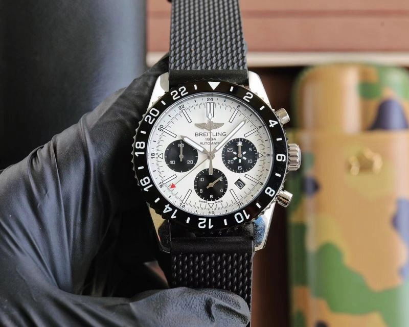 Sporty BREITLING Watches 177741