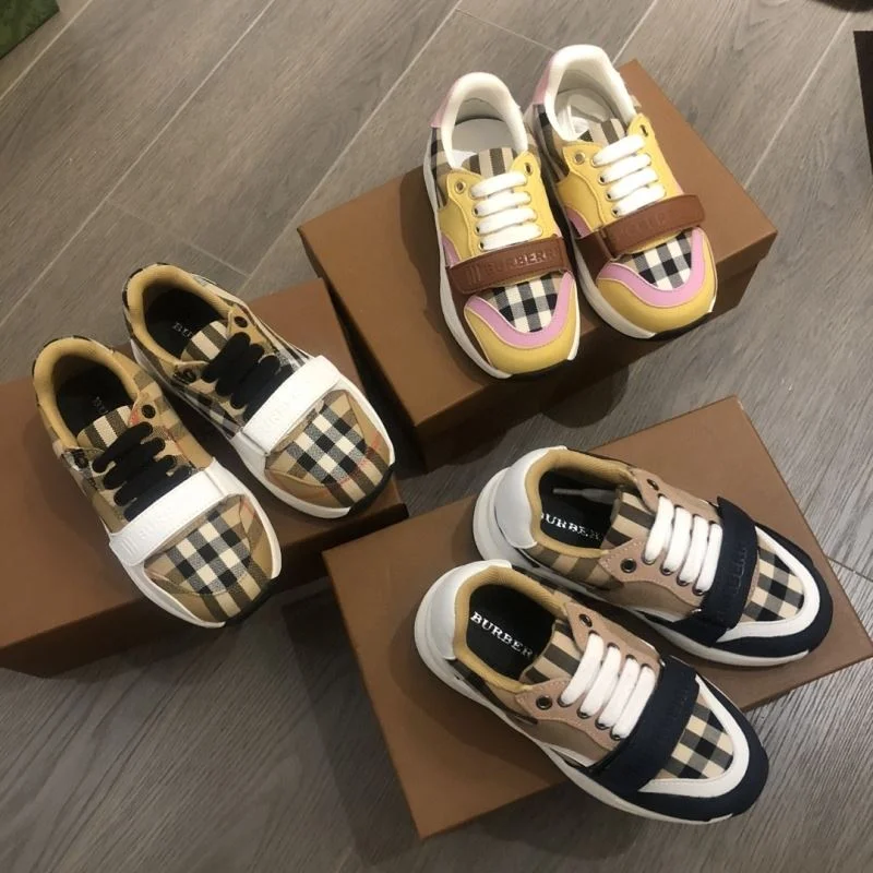 Comfortable BURBERRY SHOES 29962