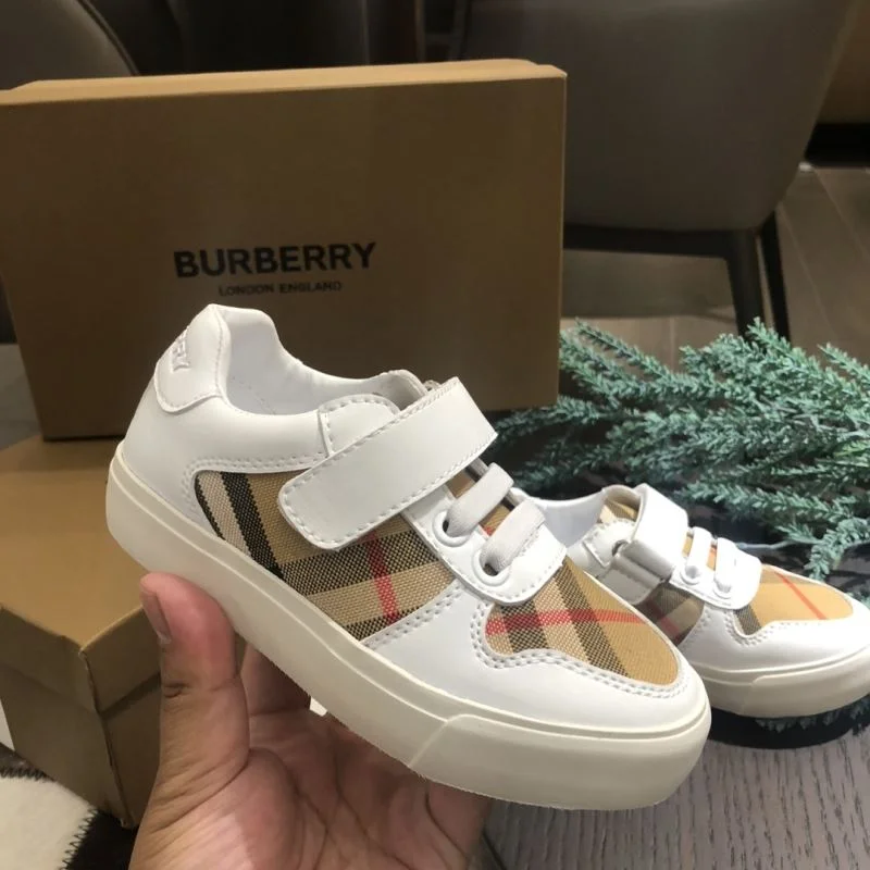 Unisex BURBERRY SHOES 29950