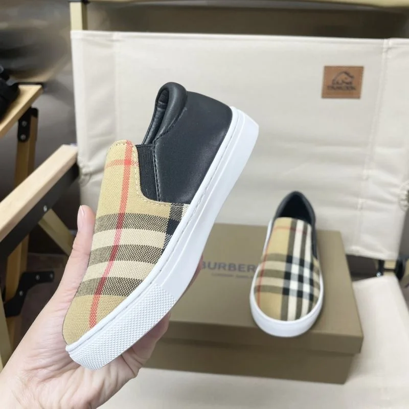 BURBERRY SHOES Efficient 29953
