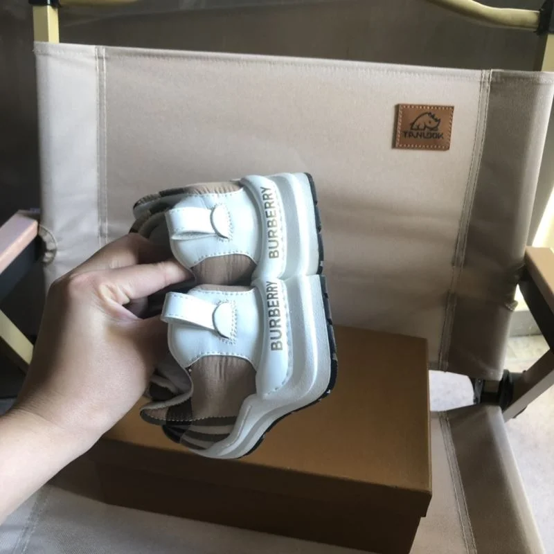 SportInspired BURBERRY SHOES 29945