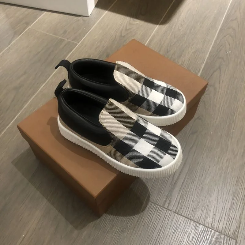 BURBERRY SHOES SunProtective 29926