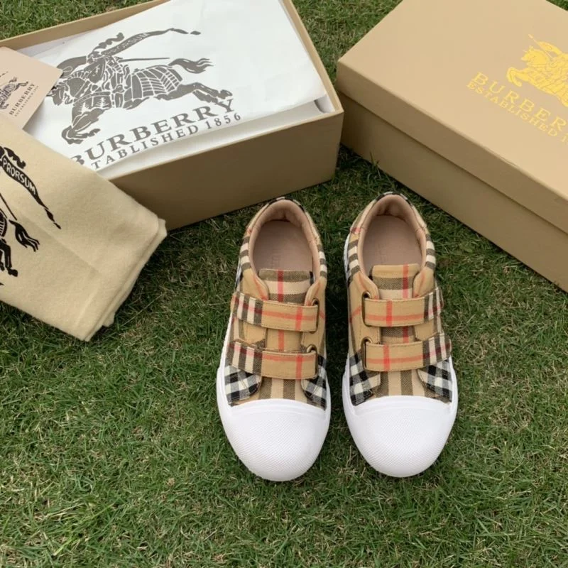 ComfortFit BURBERRY SHOES 29922