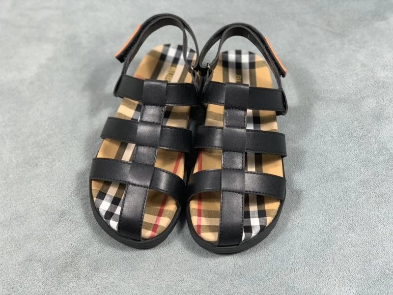 BURBERRY SHOES TechFriendly 29936